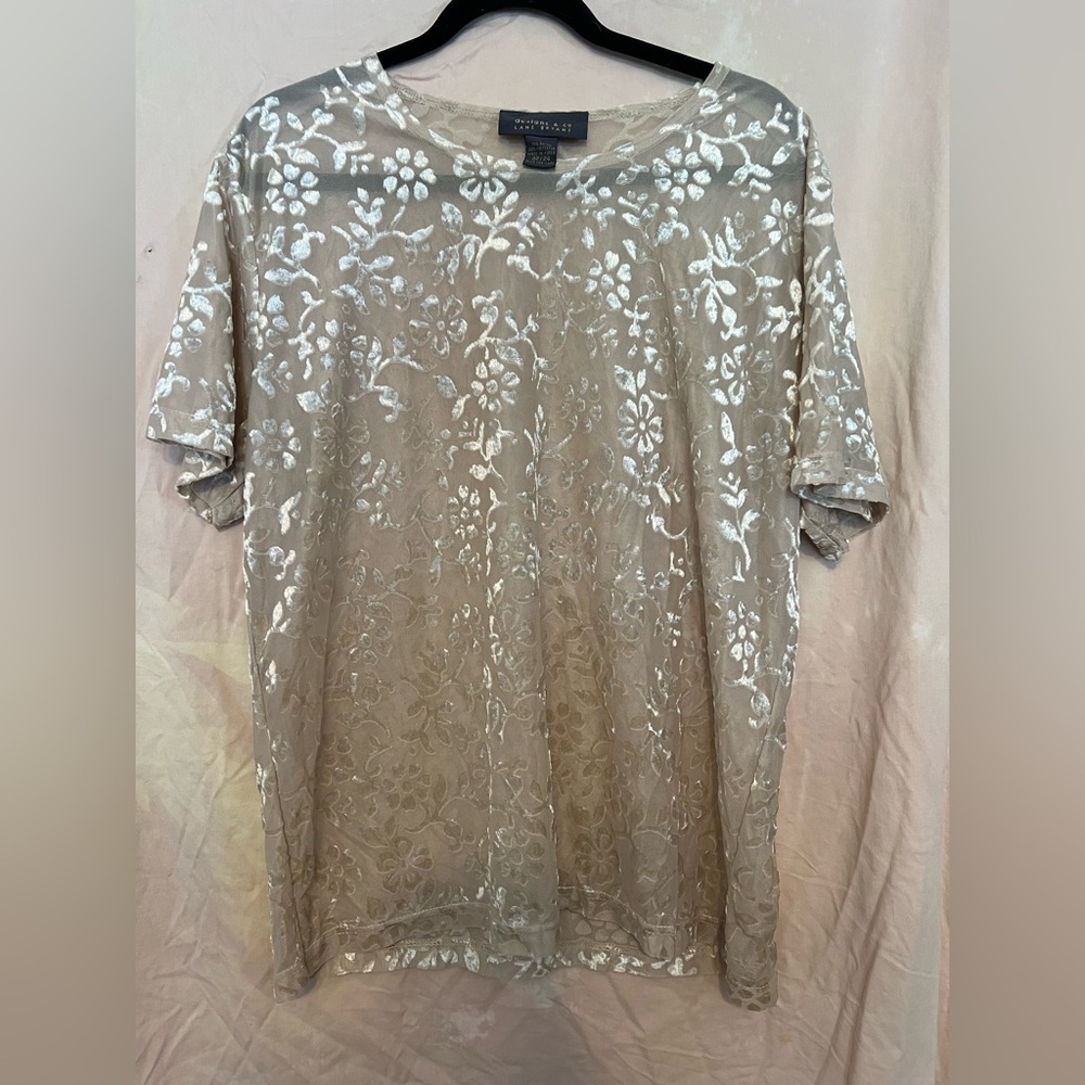 Lane Bryant Beige Floral Short Sleeve Tee